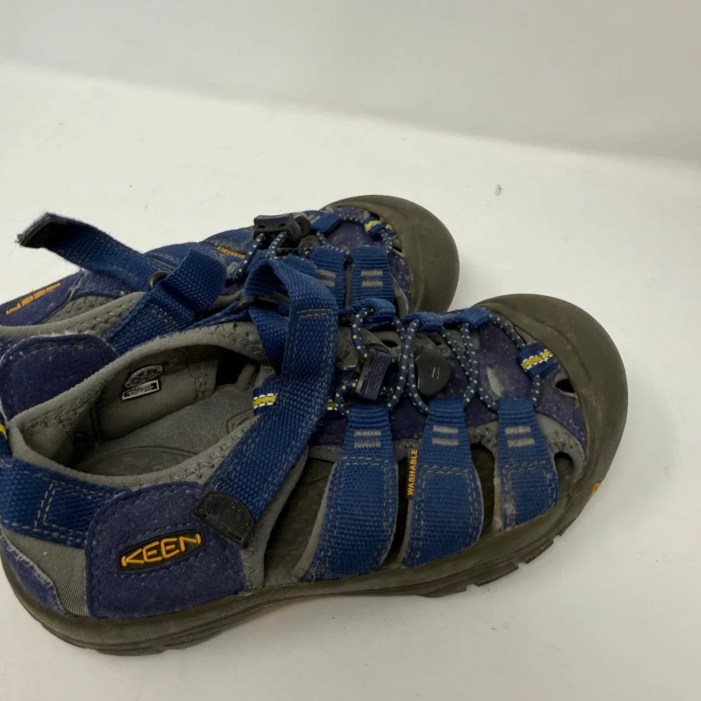 Keen Newport H2 Blue Grey Water Sandals Youth Size 2 1009962 Hiking Shoes